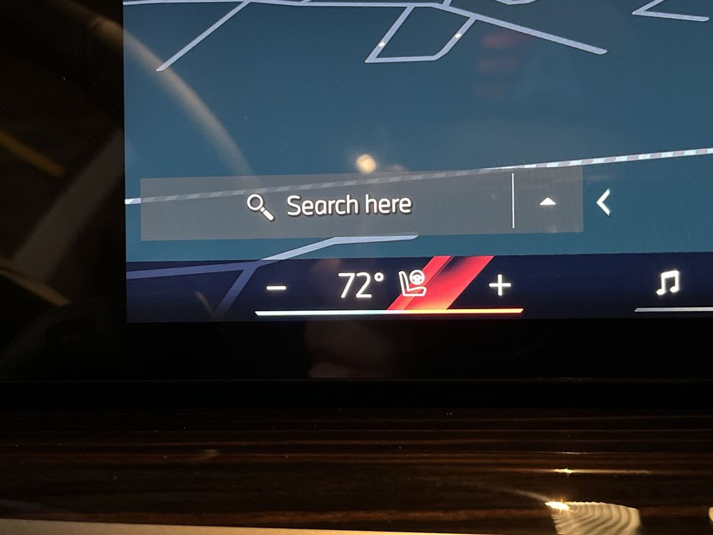 Thumbnail: 2026 BMW X7 - 19