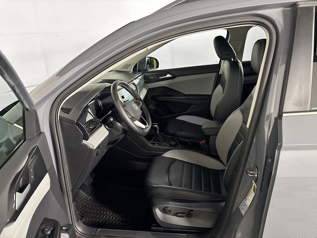 2022 Volkswagen Taos 1.5T SEL