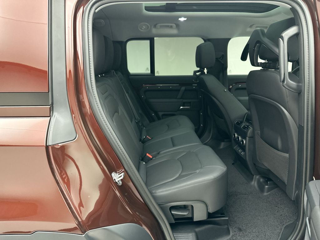 Thumbnail: 2026 Land Rover Defender - 7
