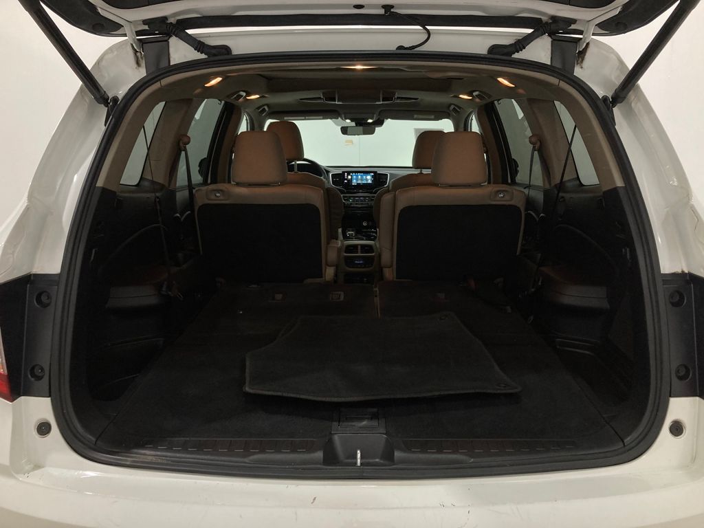 2022 Honda Pilot AWD Elite