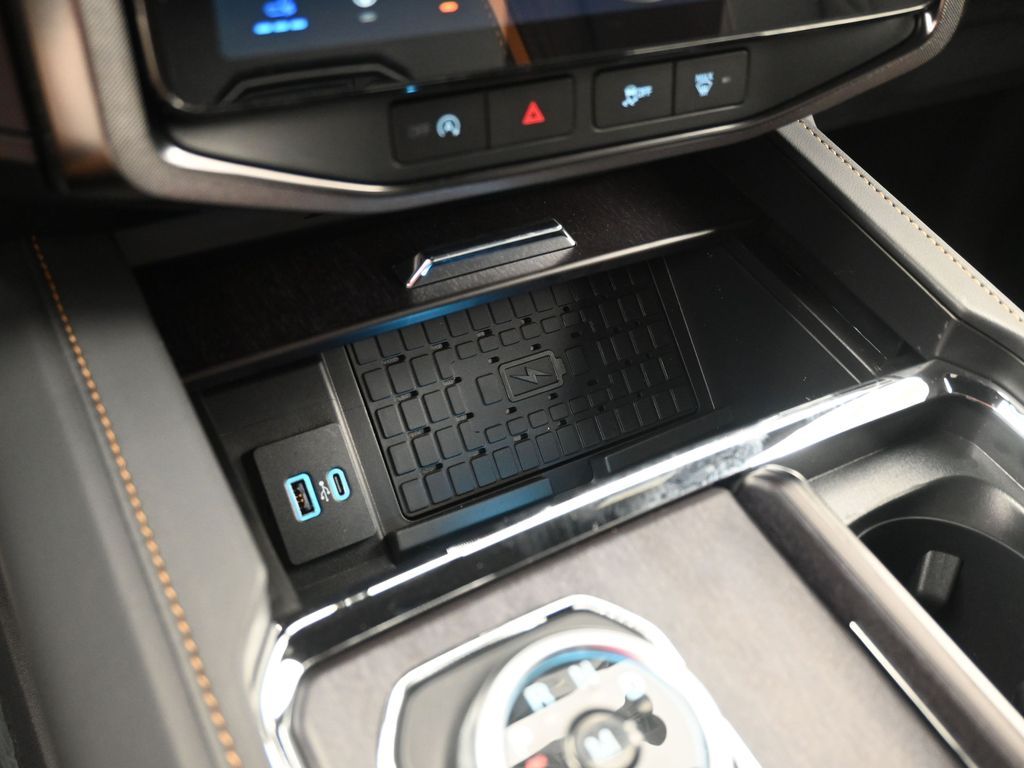 2024 Ford Expedition Platinum