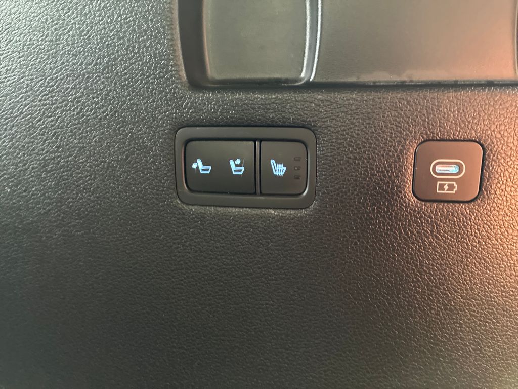 2024 Hyundai Palisade Limited Red at Spitzer Acura