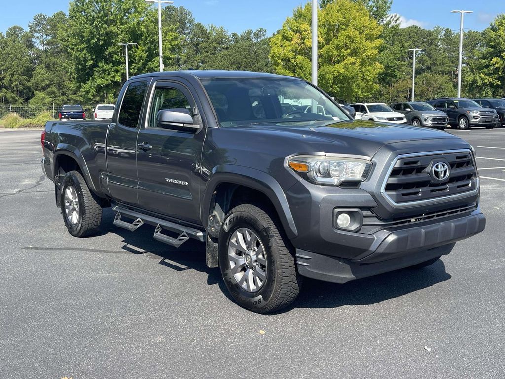 2017 Toyota Tacoma SR5