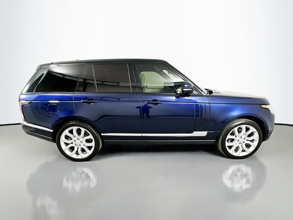 Thumbnail: 2017 Land Rover Range Rover - 4