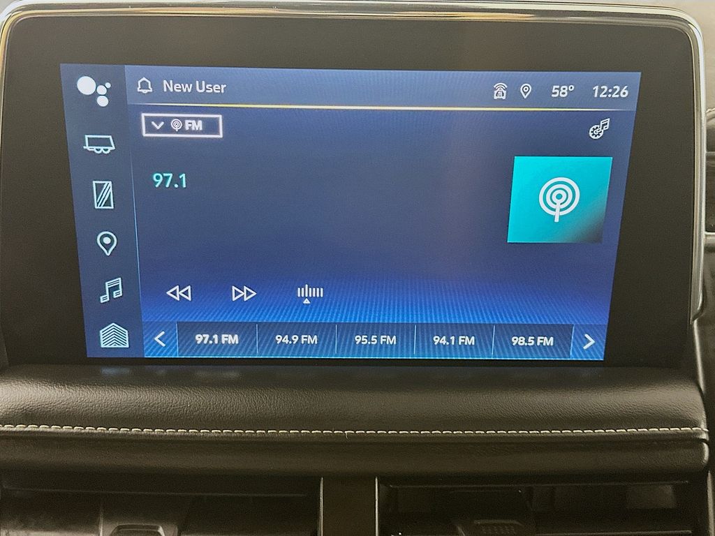 Used 2024 Gray Chevrolet Premier image 17