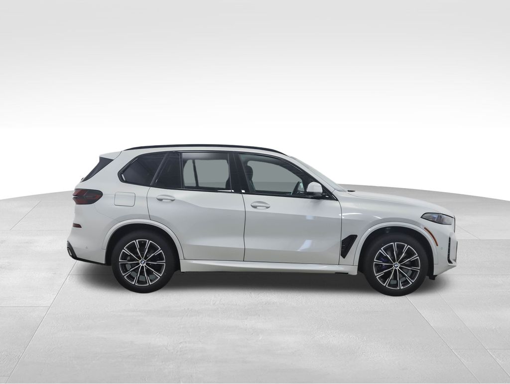 Thumbnail: 2026 BMW X5 - 6