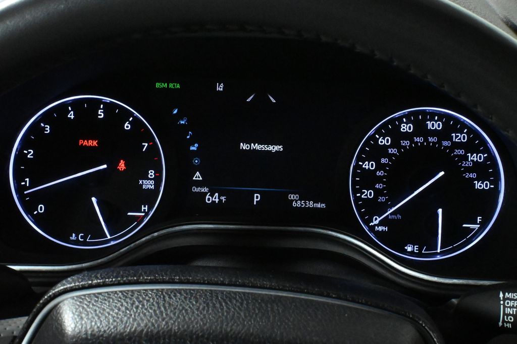 2019 Toyota Avalon Limited 21