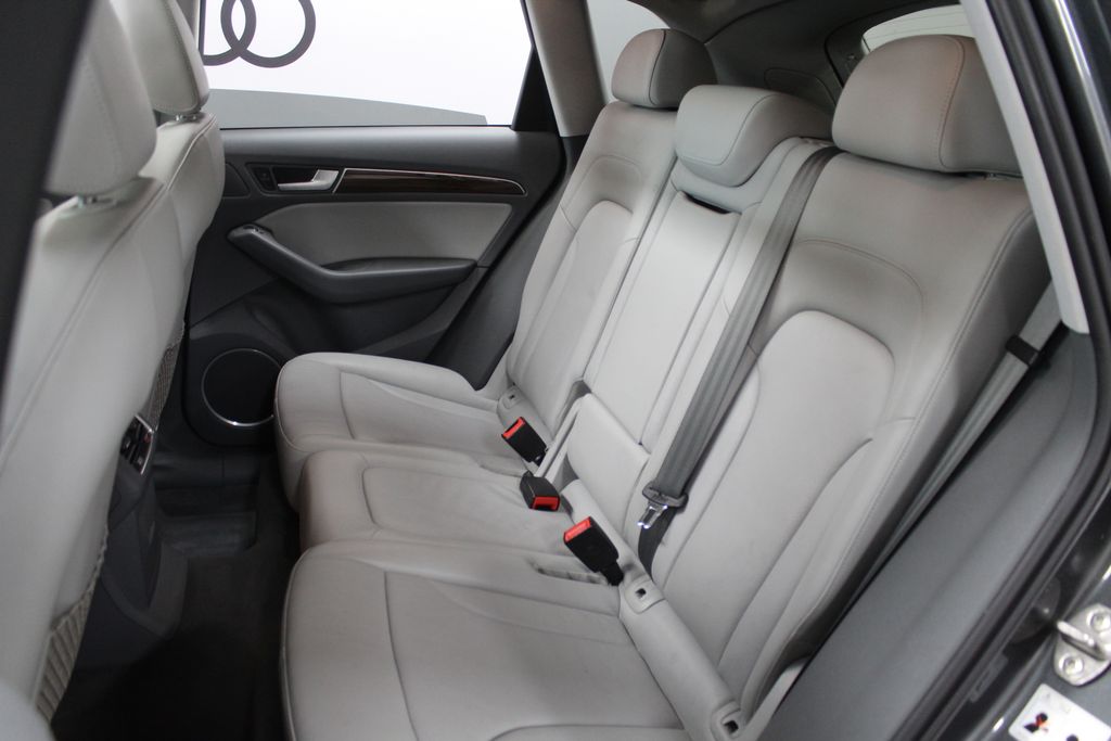 Thumbnail: 2017 Audi Q5 - 21