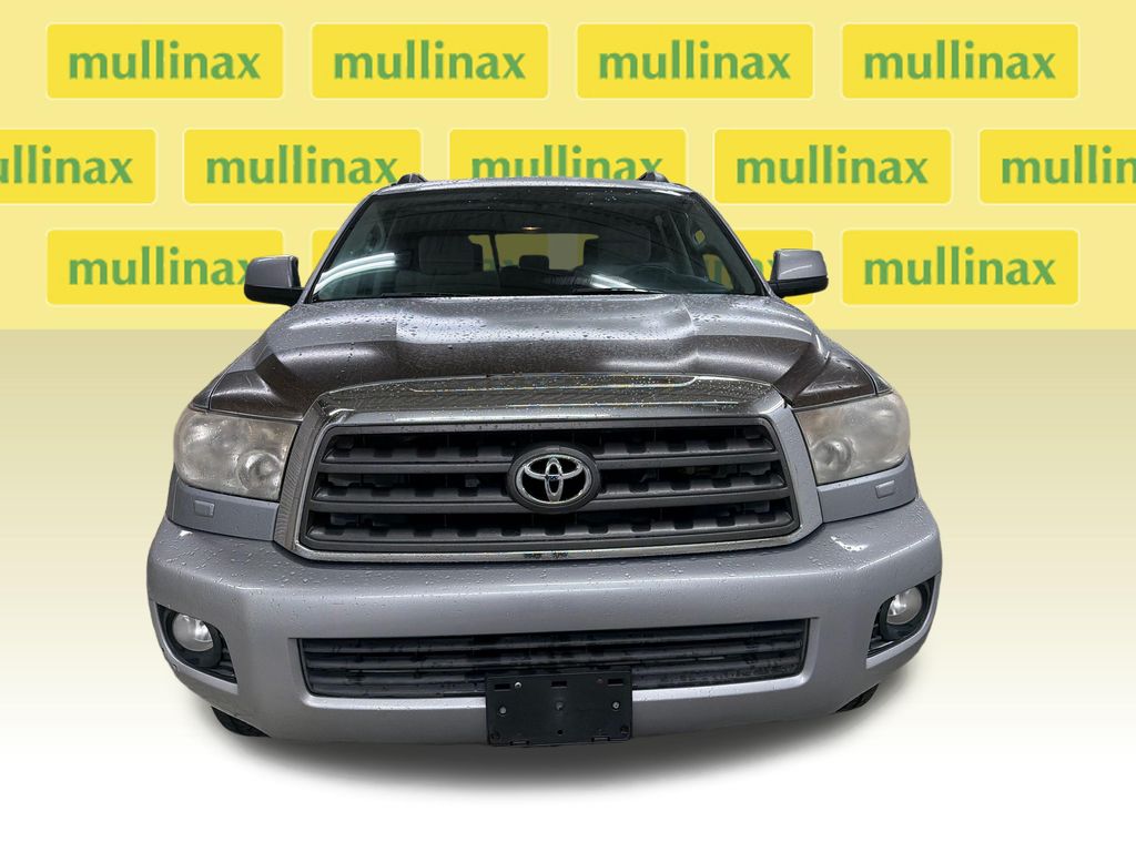 Used 2011 Silver Toyota SR5 image 14