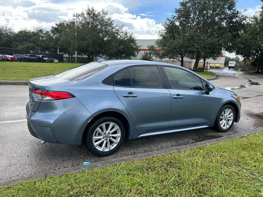 Thumbnail: 2023 Toyota Corolla - 5