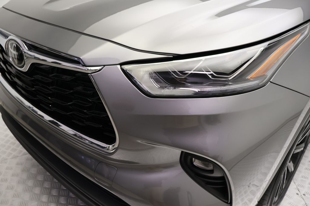 Thumbnail: 2026 Toyota Highlander - 3