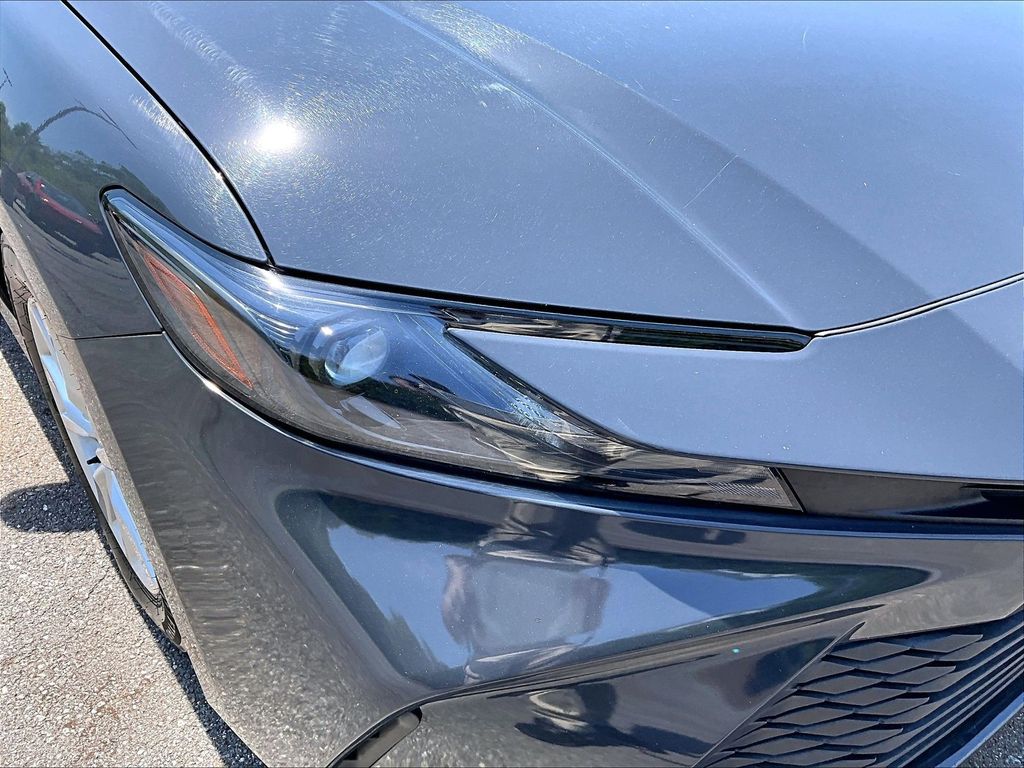 2025 Toyota Camry — photo 33