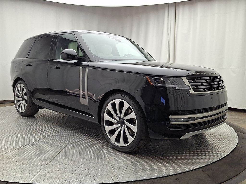 Thumbnail: 2026 Land Rover Range Rover - 2