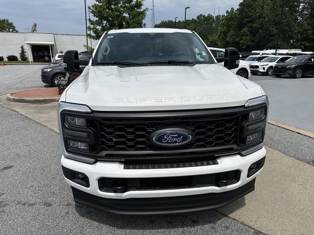 2024 Ford F-250SD Lariat 2