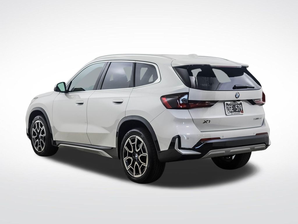 Thumbnail: 2025 BMW X1 - 3