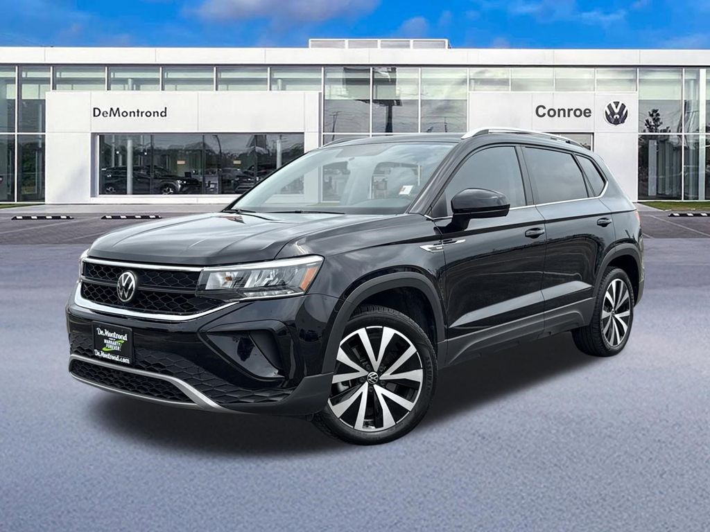 2022 Volkswagen Taos 1.5T SE Black at DeMontrond Auto Country