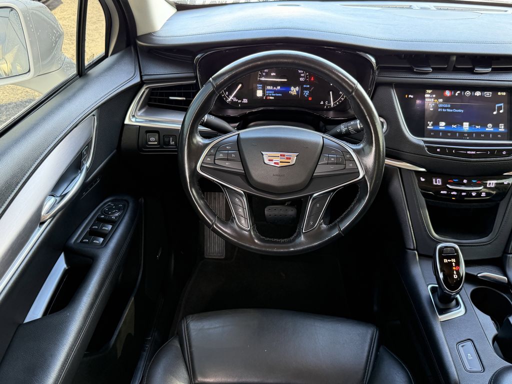 used 2019 Cadillac XT5 car, priced at $15,491