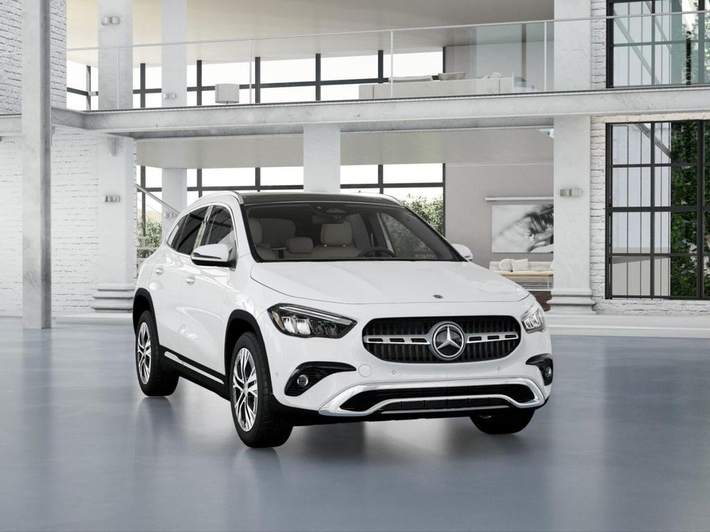 2025 Mercedes-Benz GLA 250 4MATIC 9