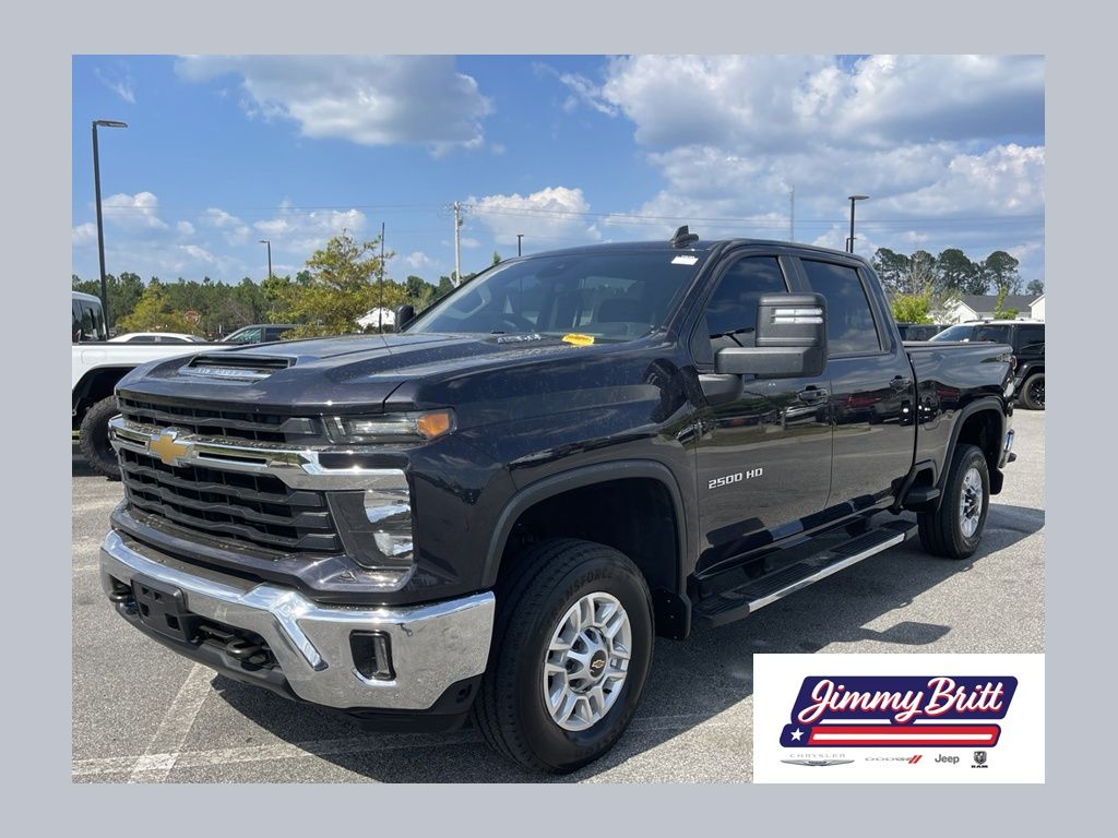 2024 Chevrolet Silverado 2500HD LT Crew Cab 4WD