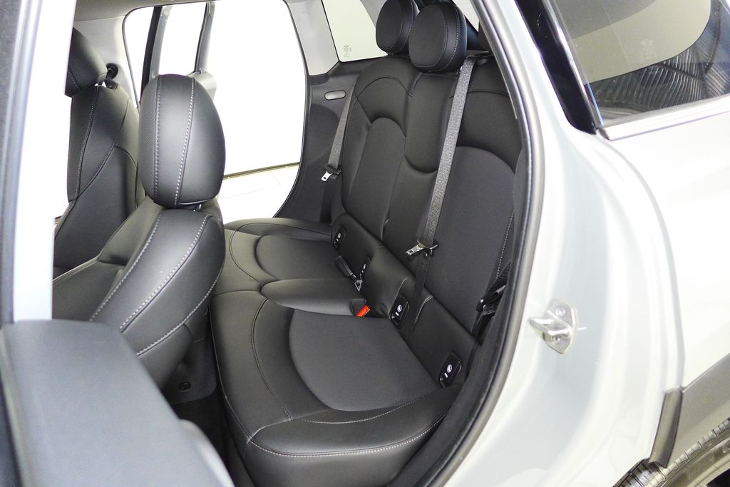 Thumbnail: 2022 MINI Cooper - 20