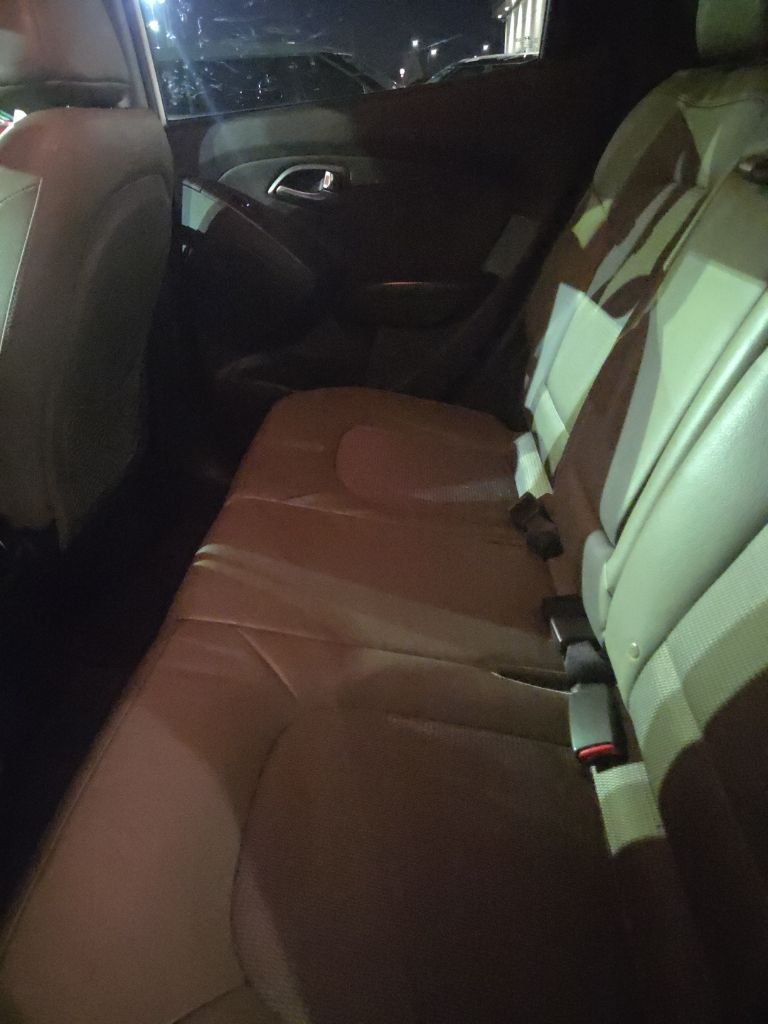 Thumbnail: 2014 Hyundai Tucson - 12