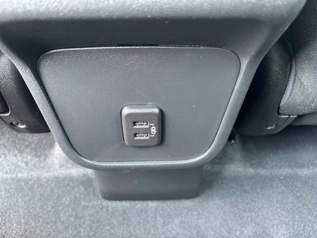 Used 2023 Chevrolet Equinox SUV