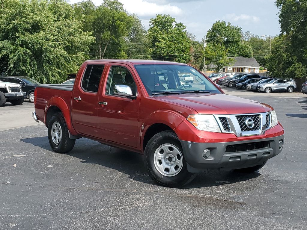 Cayenne Red Pearl 2015 Nissan Frontier Pickup Truck 4X2 5-Speed Automatic Overdrive