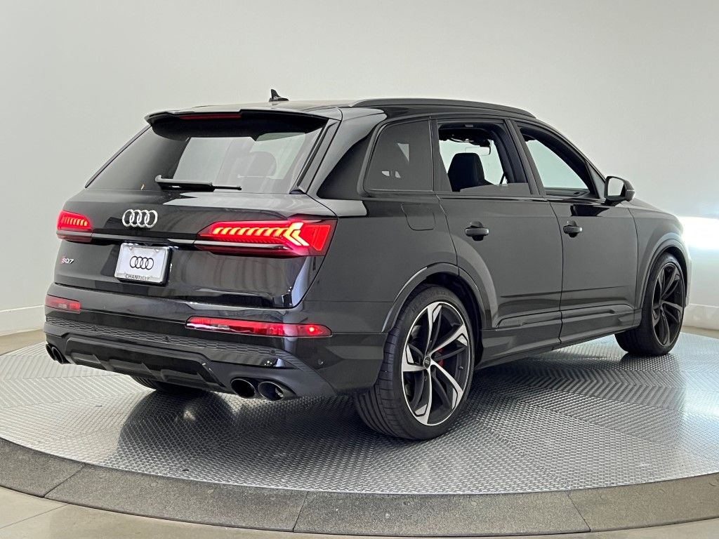 Thumbnail: 2024 Audi SQ7 - 5