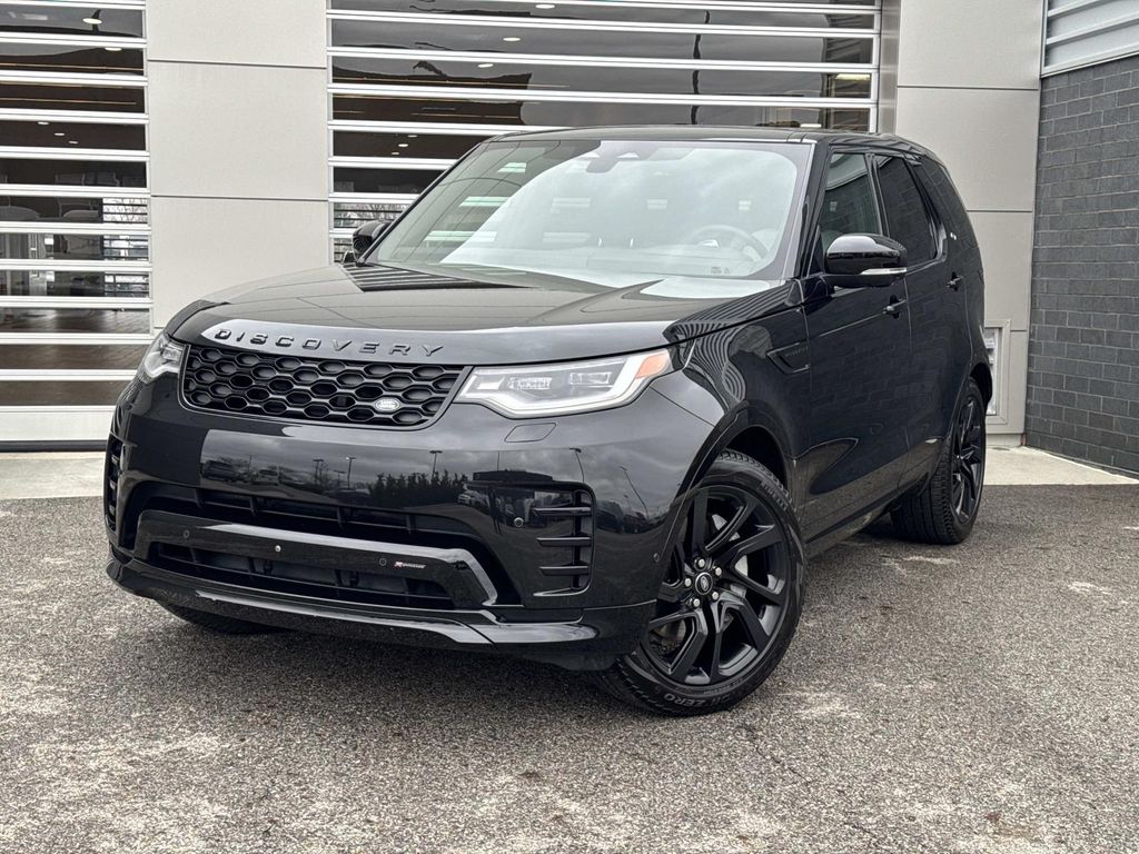 2023 Land Rover Discovery P300 S R-Dynamic AWD