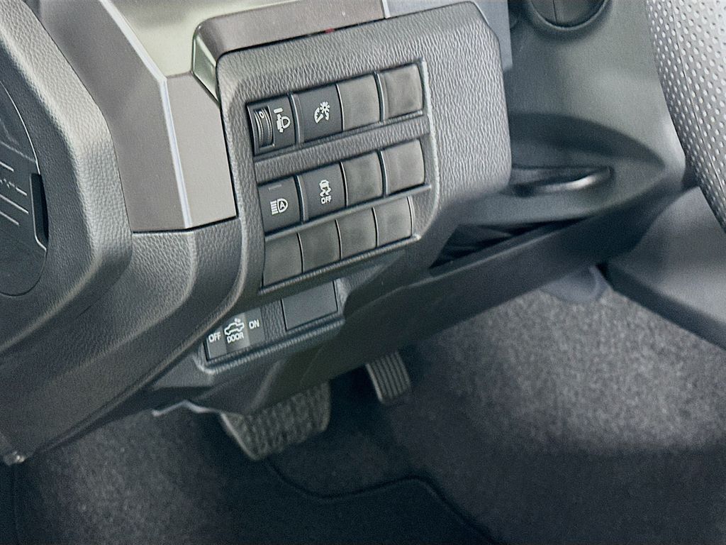 Thumbnail: 2025 Toyota Tacoma - 10