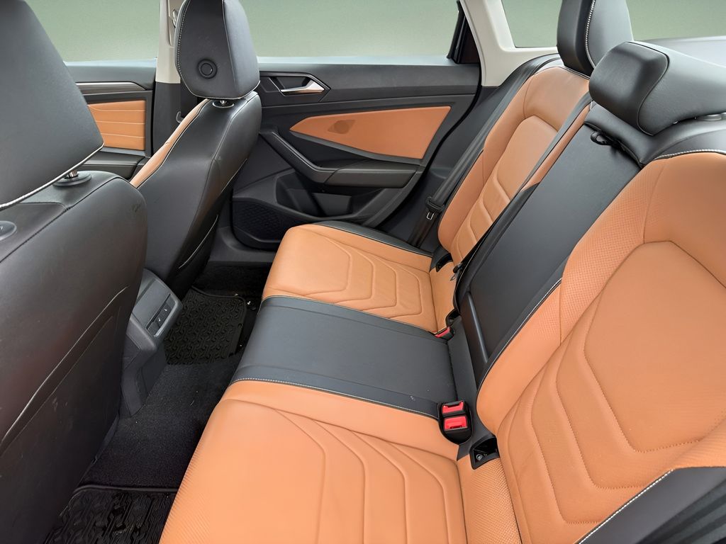 Used 2024 Volkswagen Jetta Sedan