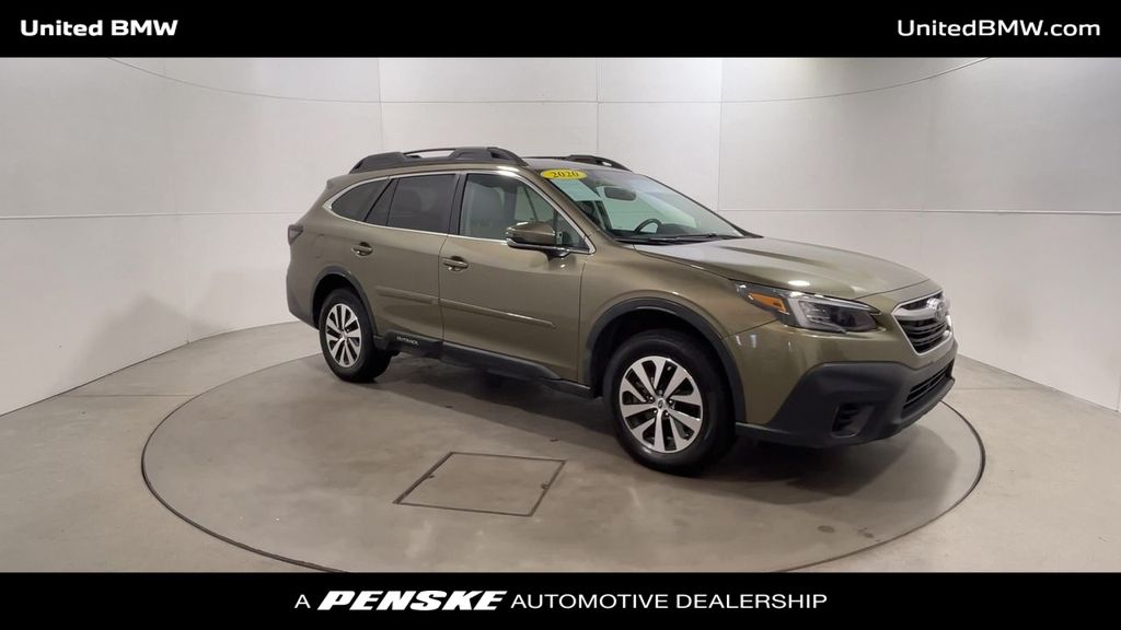 2020 Subaru Outback Premium 2