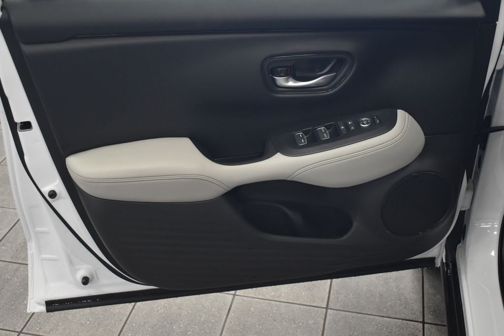 Thumbnail: 2026 Honda HR-V - 8