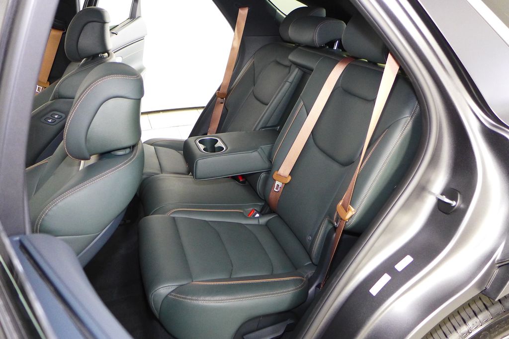 2023 Genesis GV70 2.5T 21