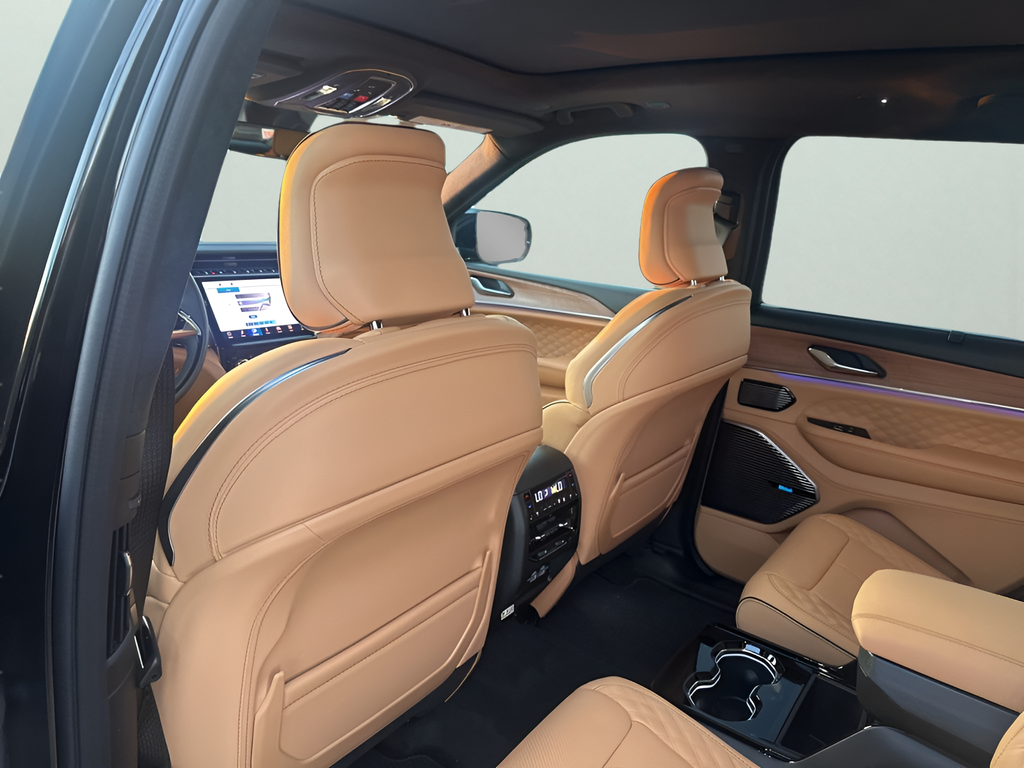 New Car 2025 Jeep Grand Cherokee L  Summit For Sale Under $70,000 In Austin, Texas