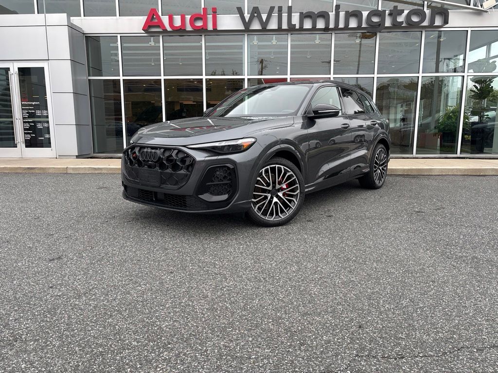 Daytona Gray Pearl Effect 2026 Audi SQ5 SUV / Crossover All-Wheel Drive 7-Speed Automatic