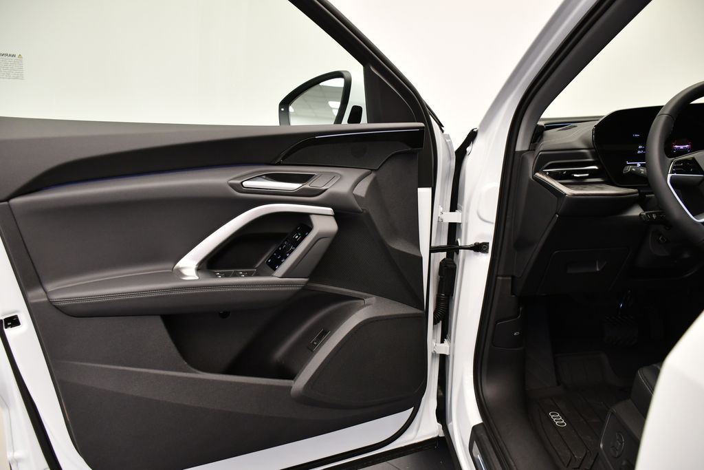 2025 Audi Q5 Premium 31