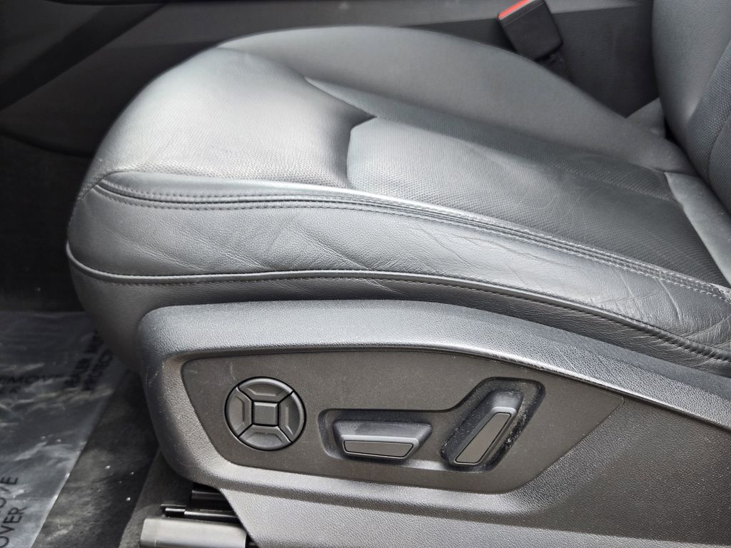 used 2021 Audi Q7 car, priced at $31,593