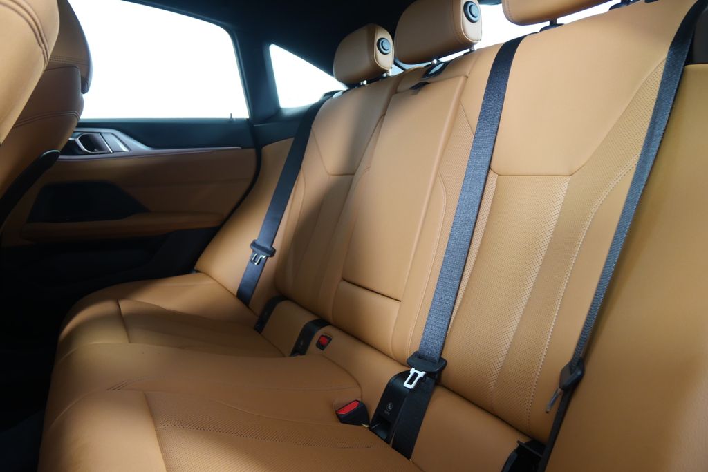 Thumbnail: 2024 BMW 4 Series - 15