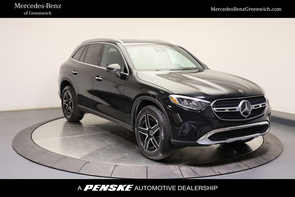 Thumbnail: 2027 Mercedes-Benz GLC - 1