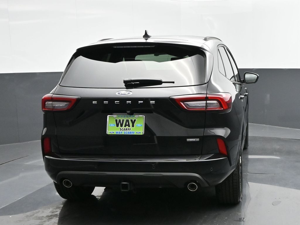 2024 Ford Escape ST-Line Elite
