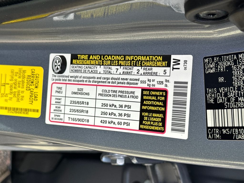 2022 Toyota Highlander XLE photo 47