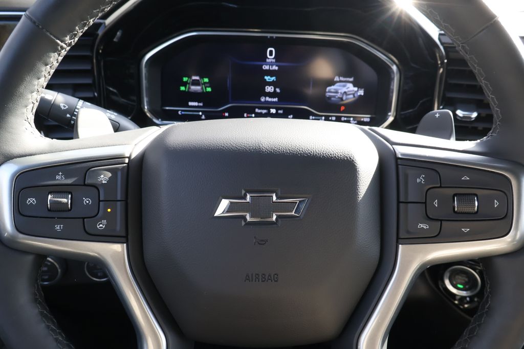 Thumbnail: 2024 Chevrolet Silverado 1500 - 30