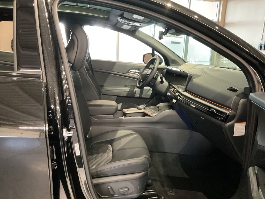 New 2026 Black Kia X-Line Prestige image 24