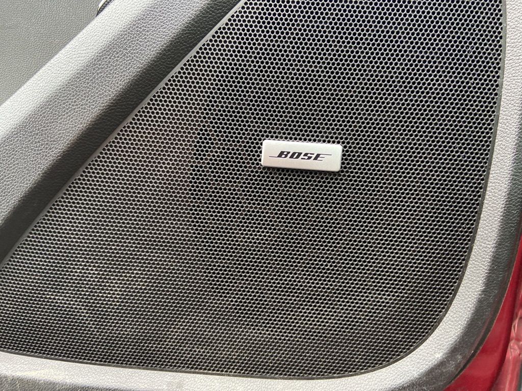 2019 Chevrolet Traverse LT 16