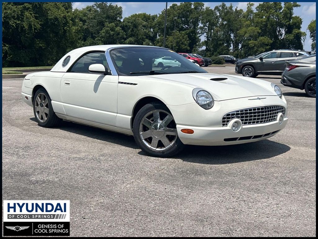 2002 Ford Thunderbird Deluxe RWD