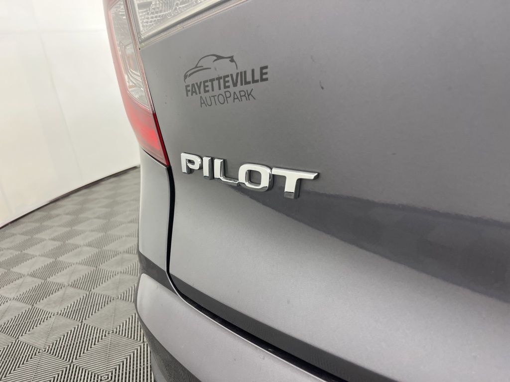 Thumbnail: 2020 Honda Pilot - 21