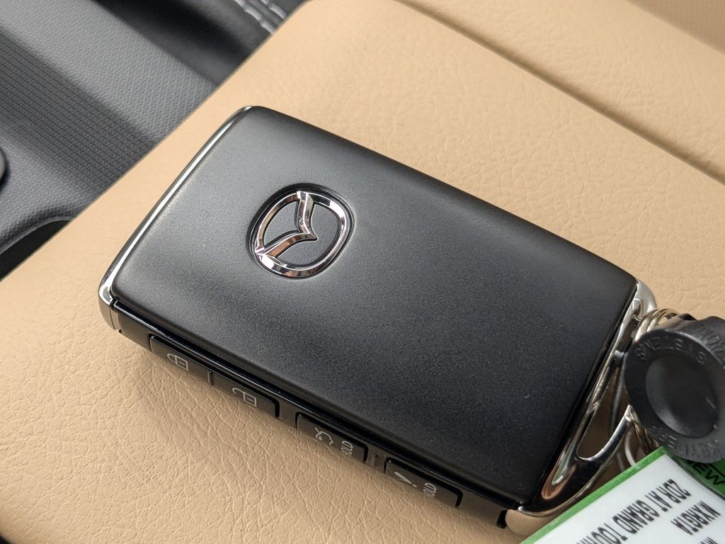 2025 Mazda MX-5 Miata RF Grand Touring