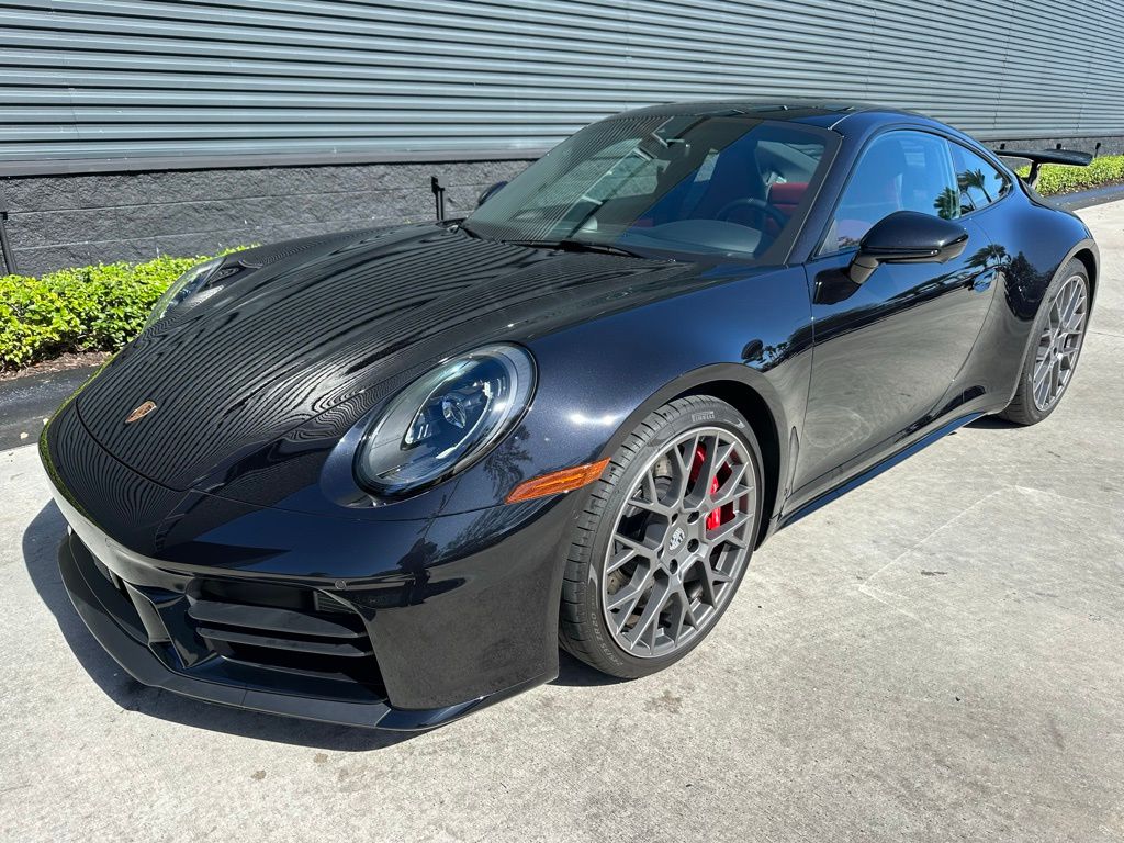 Thumbnail: 2025 Porsche 911 - 7