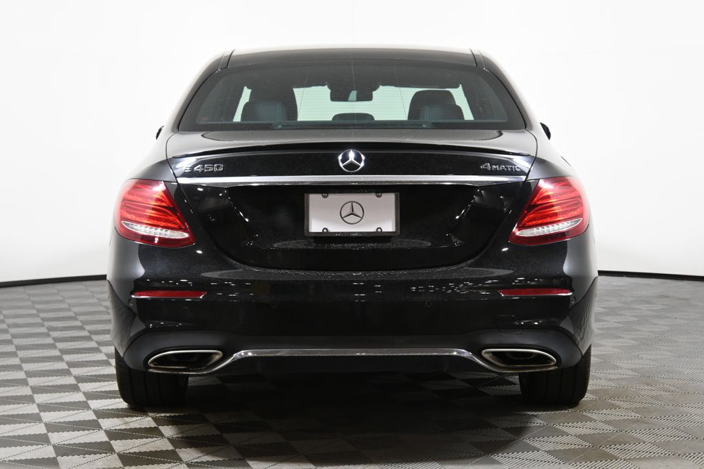 Thumbnail: 2019 Mercedes-Benz E-Class - 9